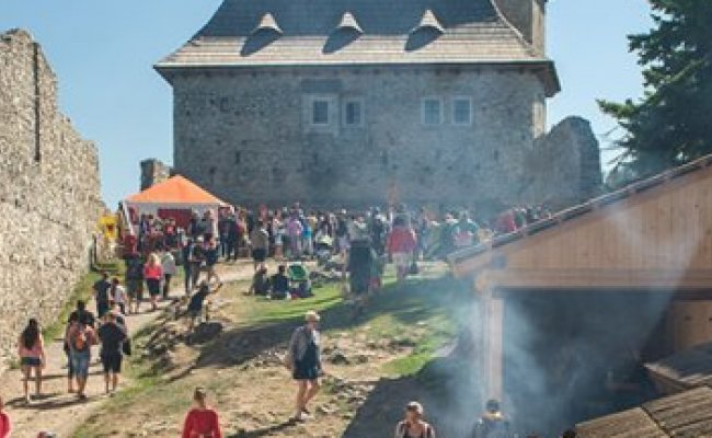 Den s Dětským domovem v Kašperských Horách