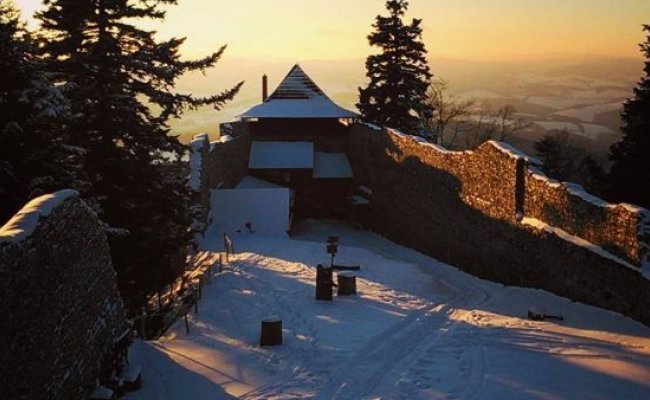 Kašperk castle in February and March 2018