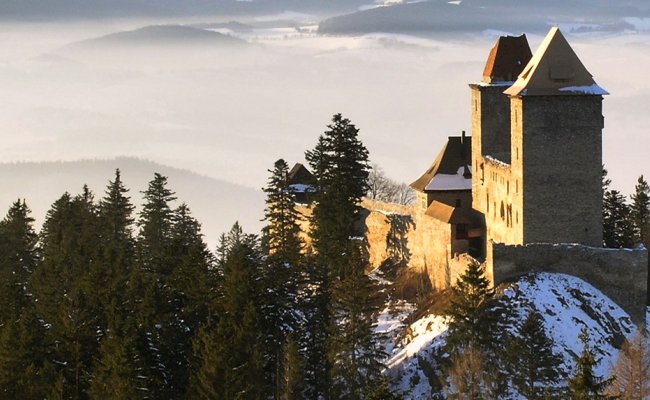 Ostern in der Burg Kašperk